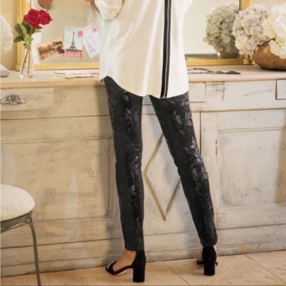 Soft Surroundings Twilight Floral Leggings - Picture 12 of 12